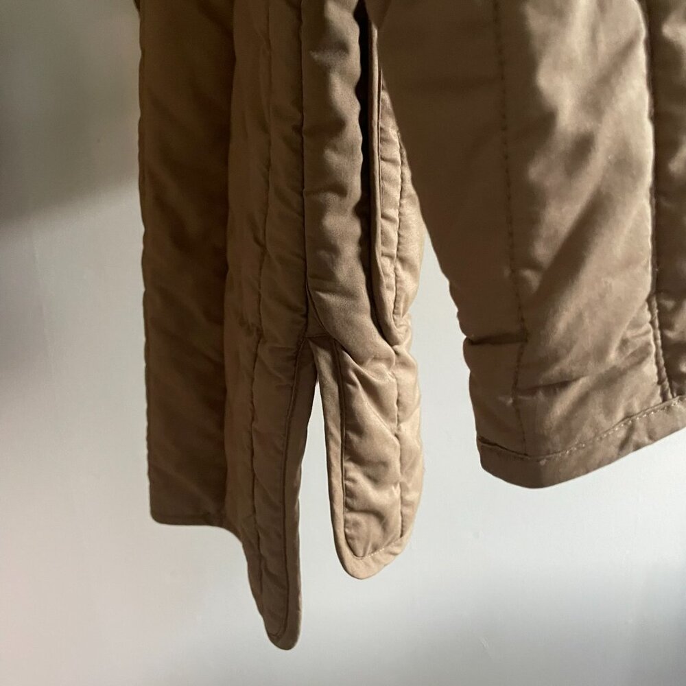 Everlane Quilted Longline Jacket in Camel Brown - Picture 3 of 5